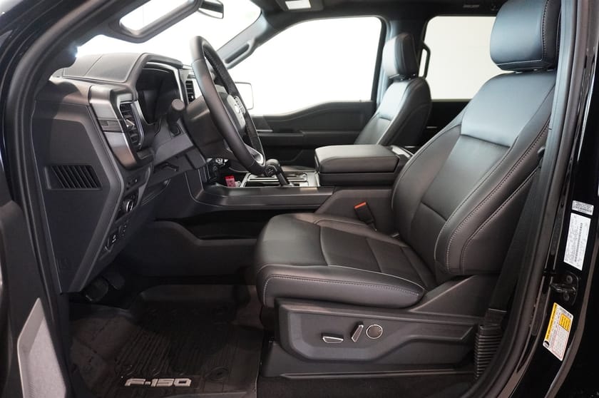 Bild 5 av Ford F-150 SuperCrew My25  Lariat Black Edition 5.0l V8 406hp