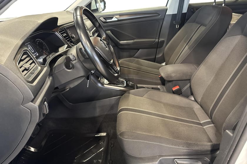 Bilde 5 av Volkswagen T-Roc design  150 tdi 4m dsg