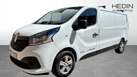 Renault Trafic Skåpbil L2 145hk Värmare Dragkrok 3-Sits
