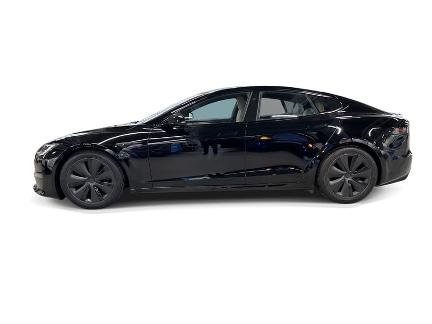 Bild 3 av Tesla Model S Certified Pre-Owned. 3,84% ränta. Vinterdäck på originalfälg