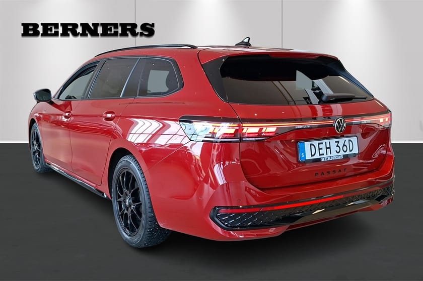 Bild 3 av Volkswagen Passat Sportscombi R-Line  2.0 TDI 4M DSG 193hk