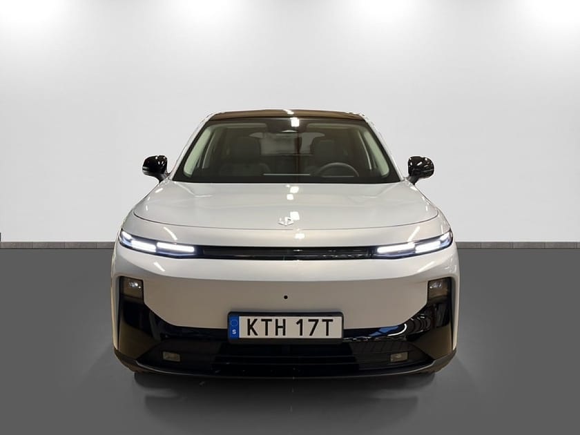 Bild 2 av Leapmotor B10 Design ProMax 67.1 kWh Räckvidd WLTP 434km