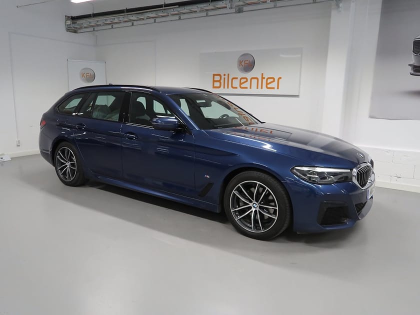 Bild 4 av BMW 520d xDrive Touring M Sport V-Däck ingår HUD-HiFi-Drag-Kamera-Värmar