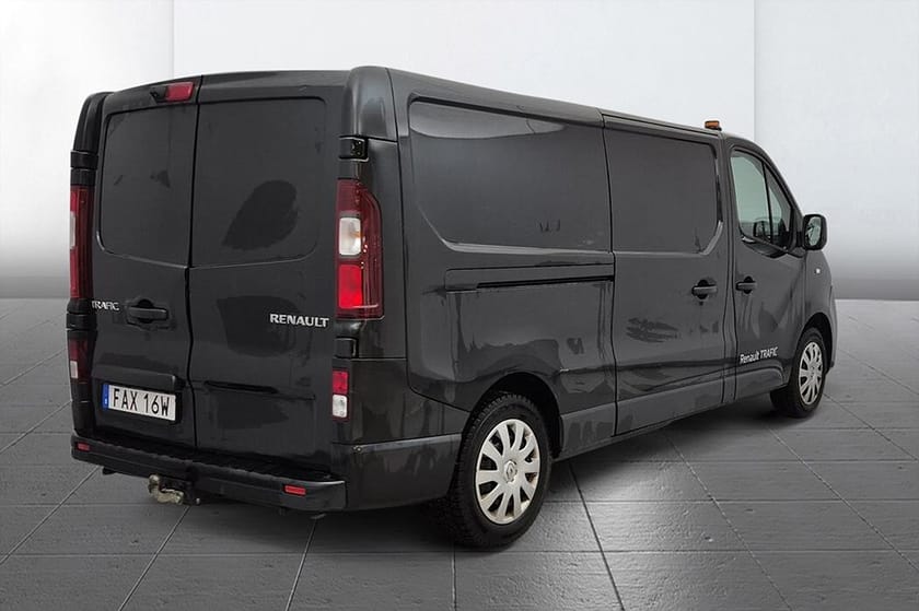 Bild 4 av Renault Trafic Skåpbil 3.0t L2H1 Nordic 3sit Drag Värmare Kamera Nav
