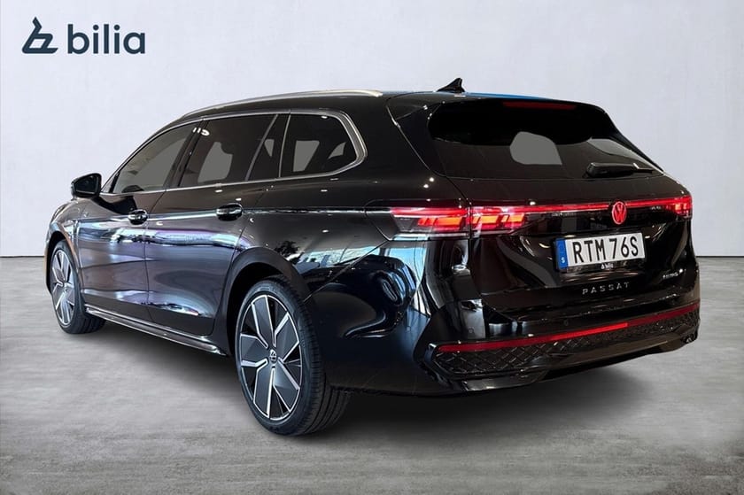 Bild 3 av Volkswagen Passat Variant eHybrid e-HYBRID 272 hk R-LINE