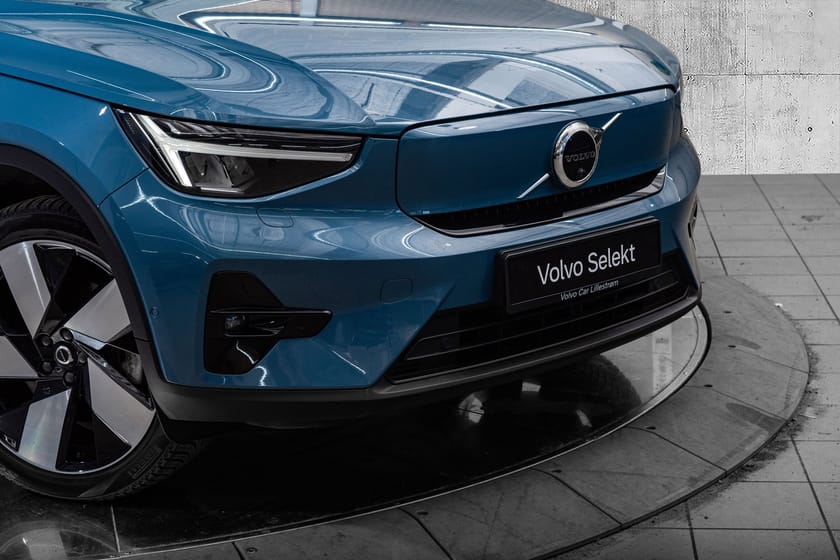Bilde 2 av Volvo XC40 Recharge Twin motor Ultimate - Hengerfeste 360Kamera HarmanKardon