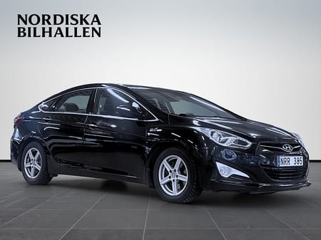 Hyundai i40 1.7 CRDi Business Backkamera GPS Pano Helskinn