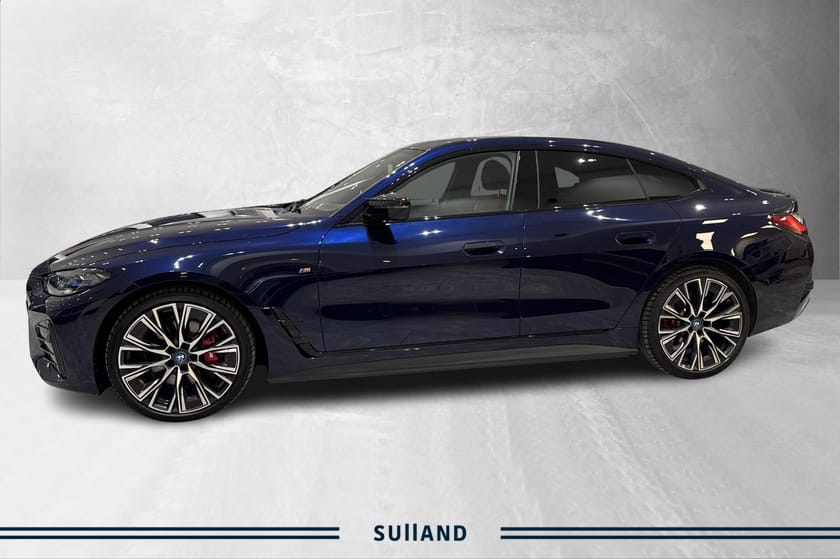 Bilde 2 av BMW i4 M50 xDrive Gran Coupé Supercharged, Shadowline, Individual interiør