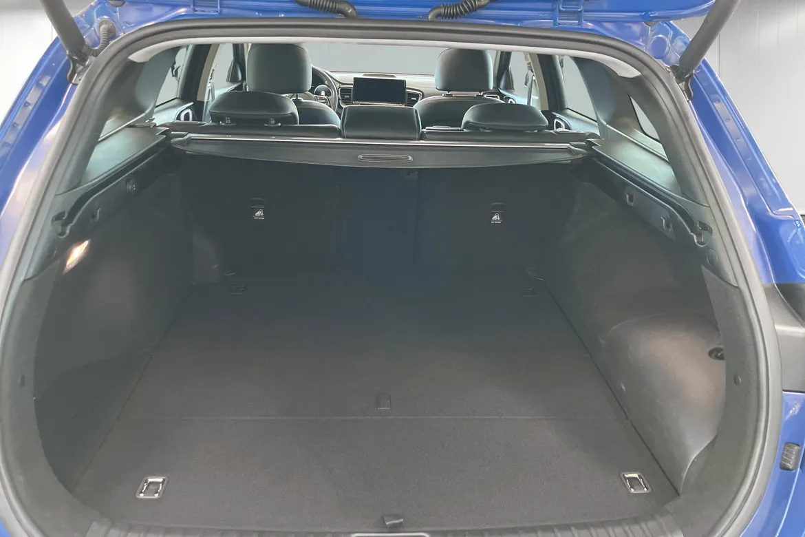 picture of a car