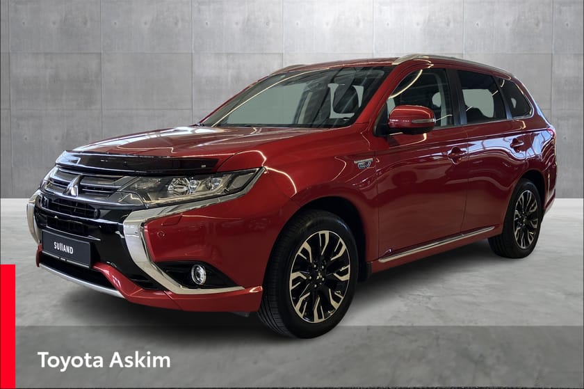 Bilde 1 av Mitsubishi Outlander PHEV 4x4, Instyle+ 2.0l/Skinn/Hengerfeste/Plug-in
