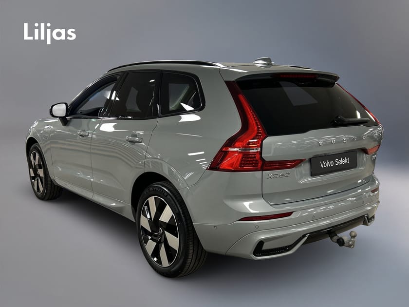 Bild 4 av Volvo XC60 T8 AWD Ultra Dark //Bowers & Wilkins//Drag//