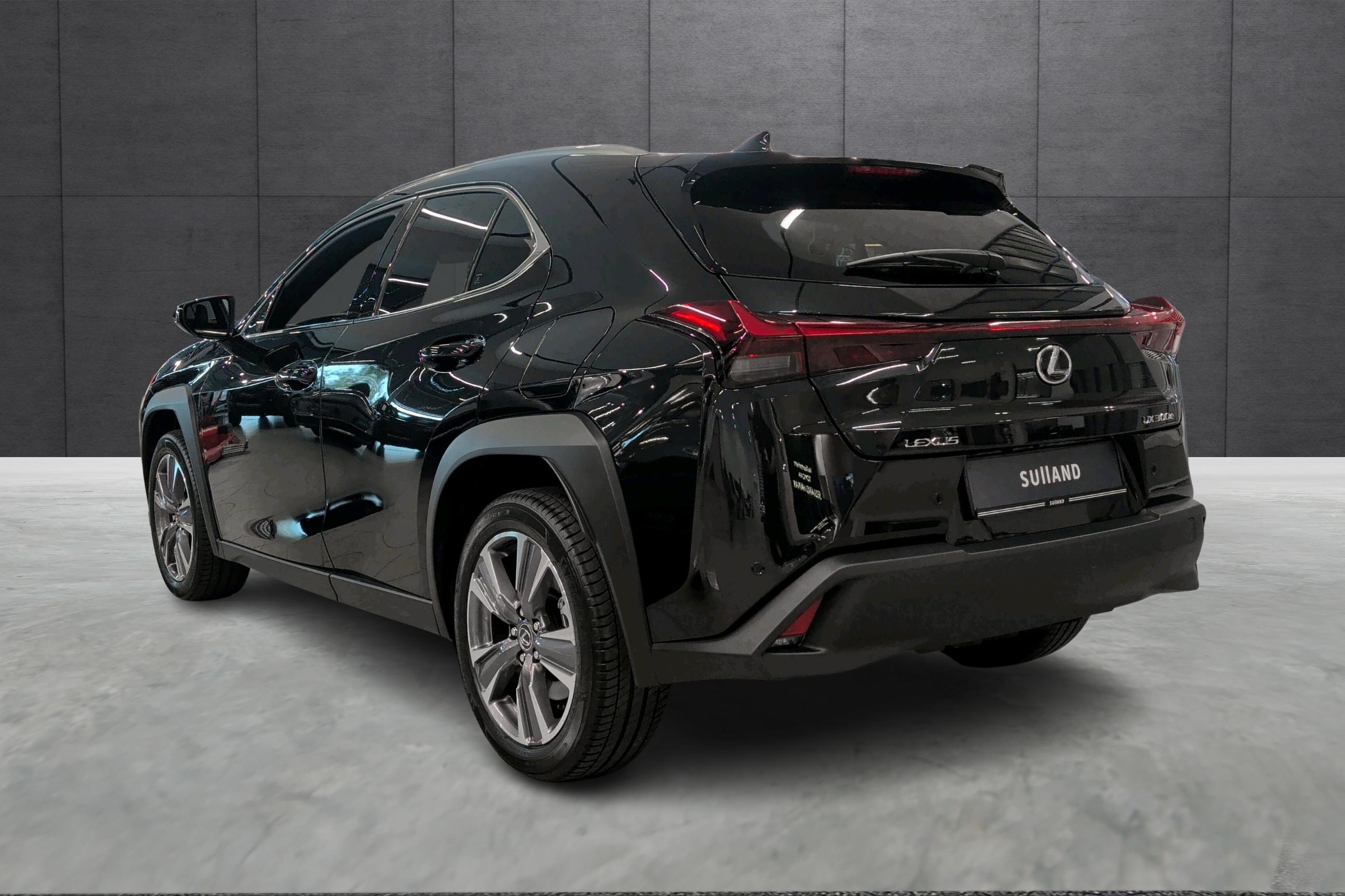 Thumnail bilde 2 av Lexus UX 300e