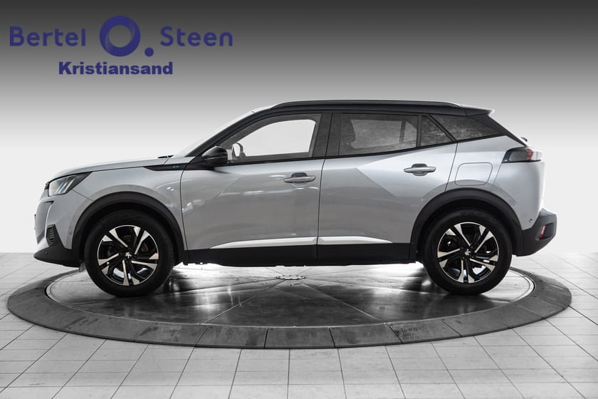 Bilde 2 av Peugeot e-2008 GT 136 hk | Keyless | 3X isofix | Ambient Light