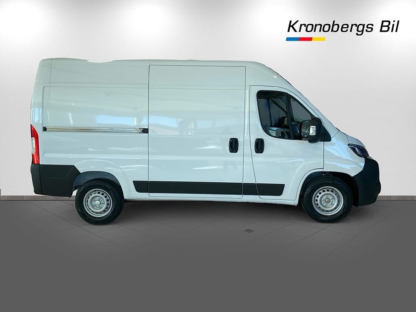 Bild 4 av Peugeot Boxer Skåpbil L2H2 140hk Automat 2.2 BlueHDi *DEMO*