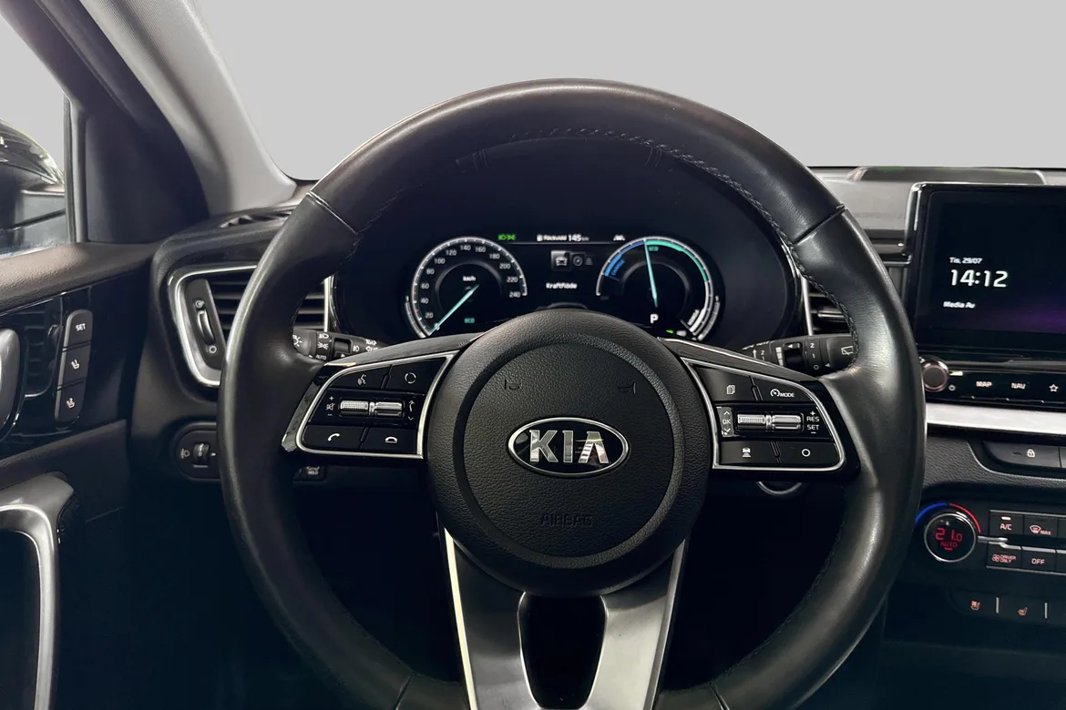 picture of a car