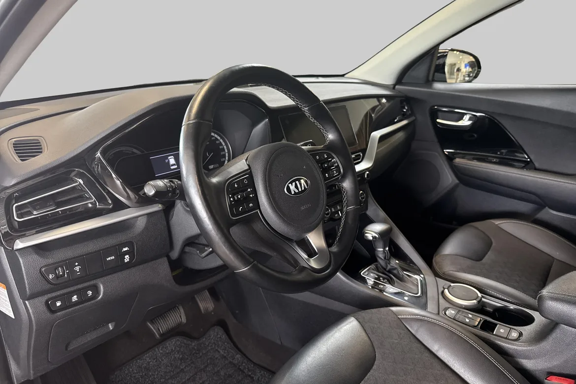 picture of a car