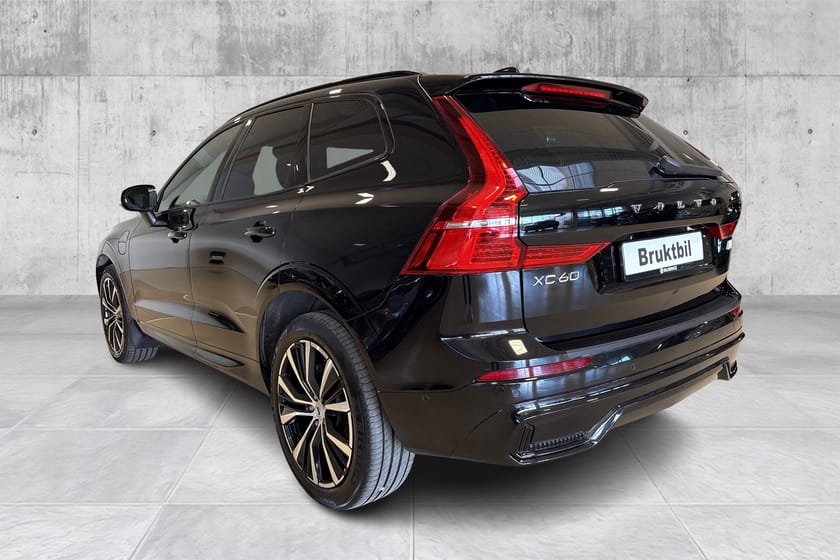 Bilde 3 av Volvo XC60 T8 Plus Dark LongRange H&K/360°/H-feste/Pano/ACC/20"++