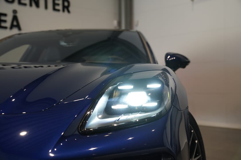 Bild 5 av Porsche Panamera 4 E-Hybrid / 470HK