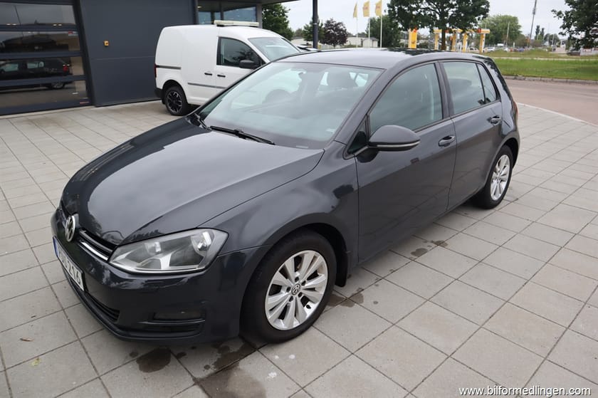 Bild 2 av Volkswagen Golf 1.4 TSI BMT MultiFuel 5-door 122hk Farthållare AC Svensksåld