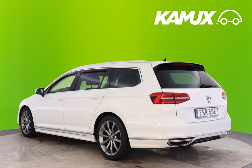 Bild 5 av Volkswagen Passat Sportscombi SC 2.0 TDI 4M R-Line Executive Cockpit B-Kam Dynaudio Drag Värm Skinn Ambient