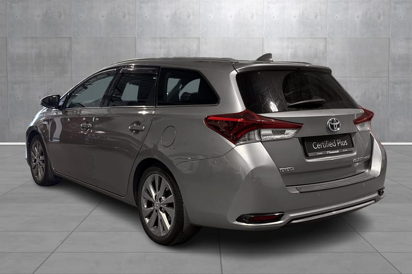 Bilde 3 av Toyota Auris Touring Sports Hybrid / / Executive /