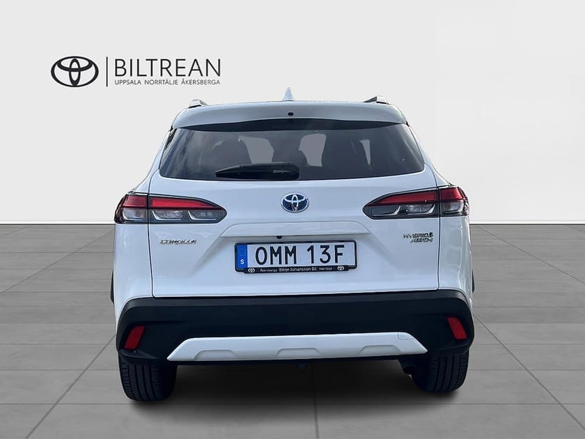 Bild 5 av Toyota Corolla Cross Hybrid AWD-i 2,0 Style Pluspaket Ledramp MV V-hjul
