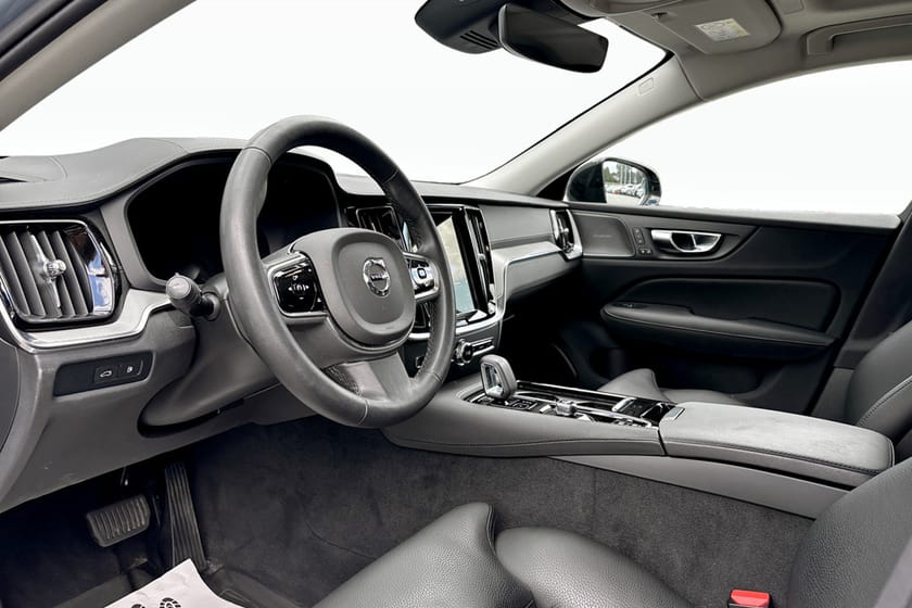 Bild 5 av Volvo S60 Recharge T8 Ultimate Dark