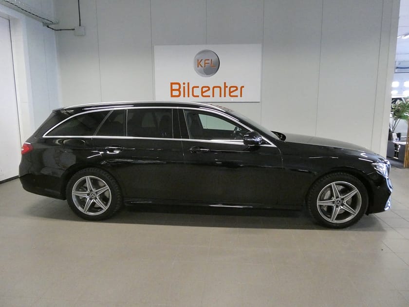 Bild 3 av Mercedes-Benz E 300 de T PLUG-IN AMG Line Drag-Värmare-Kamera-Navi-SoV