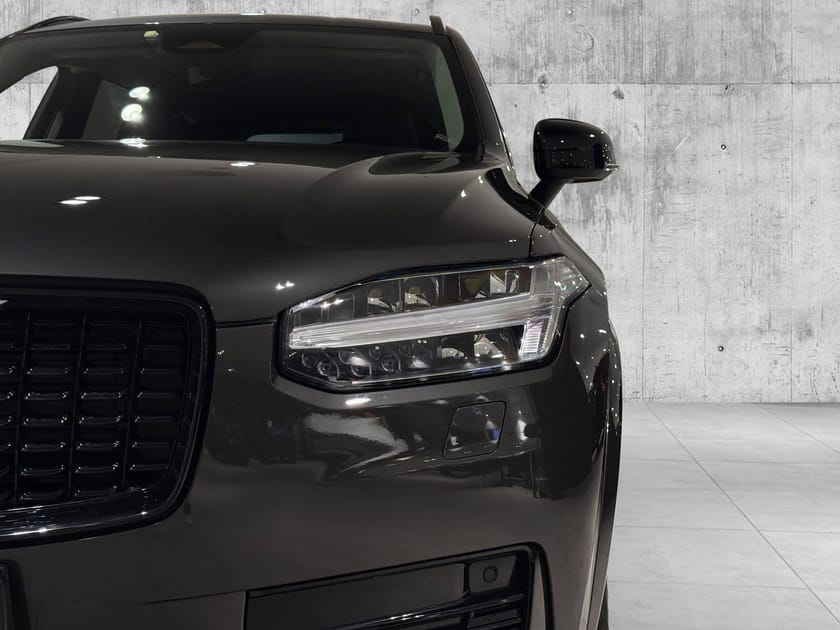 Bilde 4 av Volvo XC90 7 Seats Recharge T8 Plus Dark SEMI.EL.HF|20"|H&K|TONEDE