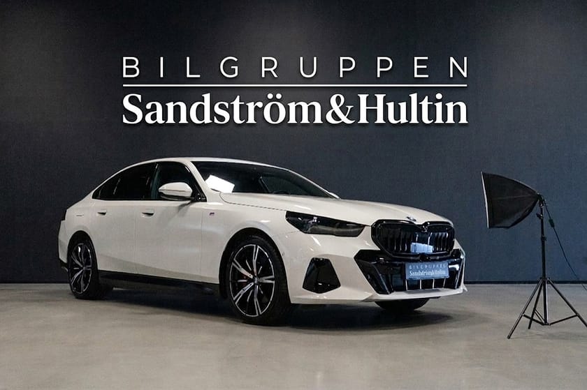 Bild 1 av BMW 550e xDrive Sedan M Sport Pro 490hk