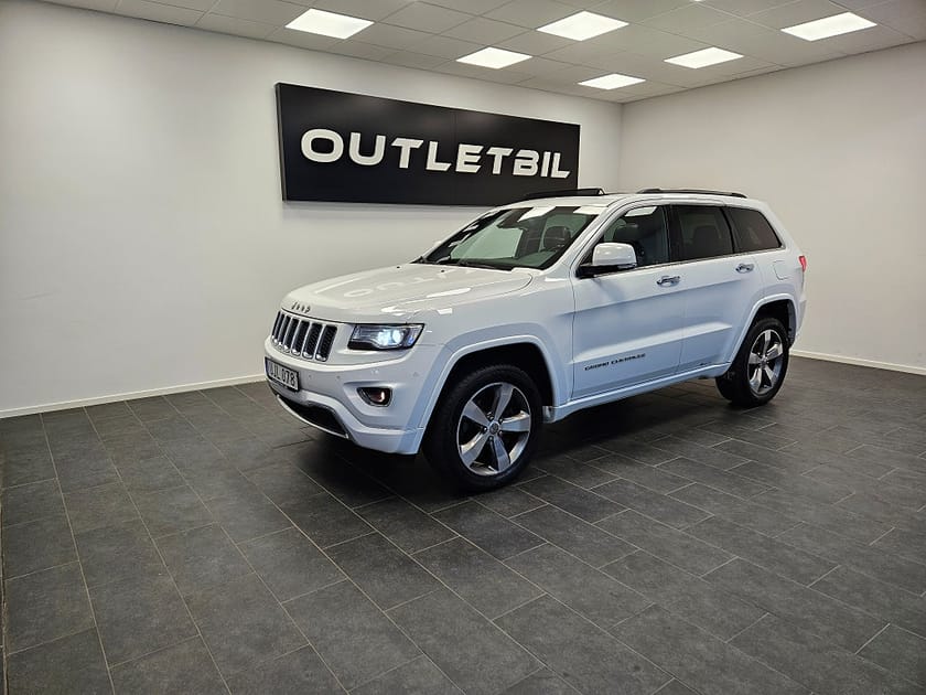 Bild 1 av Jeep Grand Cherokee Overland 3.0 V6 CRD 250hk 4WD 4x4 Panorama Läder Drag