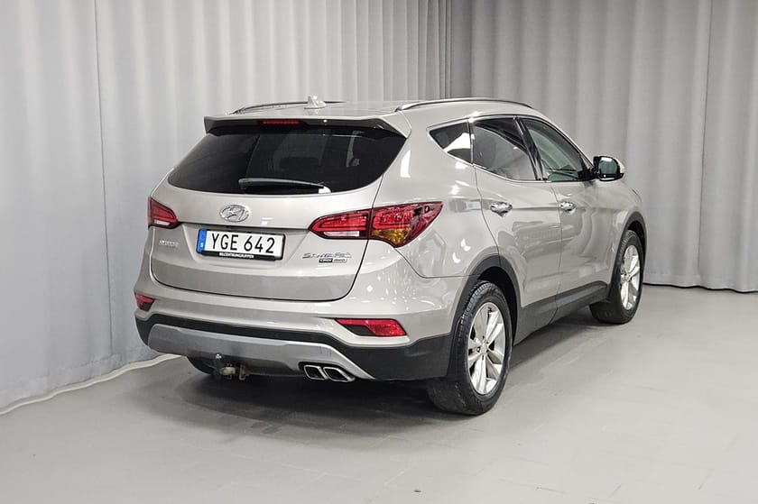 Bild 3 av Hyundai Santa Fe 2.2 CRDi-R 4WD 200HK Aut Drag