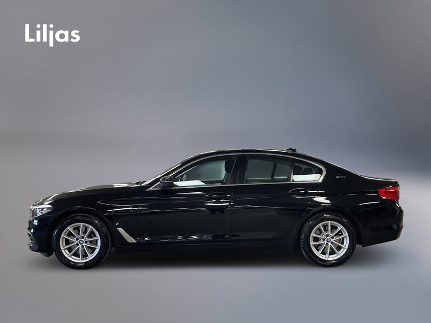 Bild 2 av BMW 530e iPerformance Sedan 