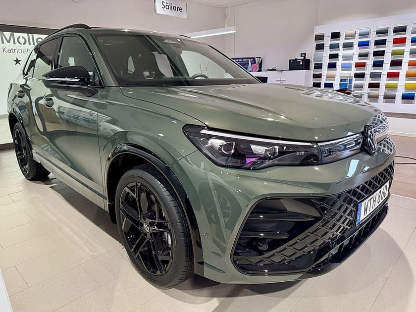Bild 5 av Volkswagen Tiguan eHybrid R-LINE 272 HK DSG6