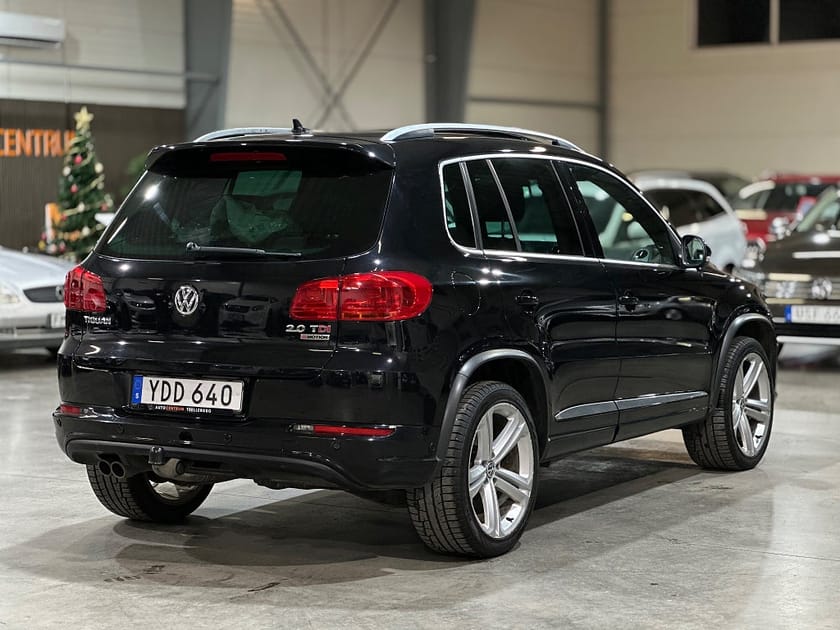 Bild 3 av Volkswagen Tiguan 2.0 TDI 4Motion R-Line Pano Drag 184hk
