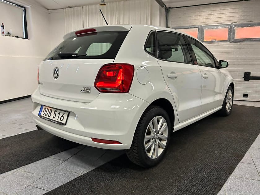 Bild 2 av Volkswagen Polo 5-dörrar 1.2 TSI 90 hk BMT Base Euro 6 Välservad