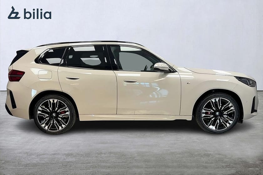 Bild 3 av BMW X3 30e xDrive xDrive/M-Sport PRO/Head-Up/360/H&K/Pano/Drag
