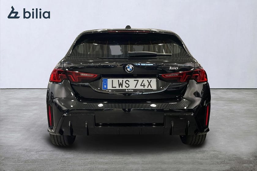Bild 4 av BMW 120 Steptronic M Sport | Rattvärme | Backkamera | DEMOBIL