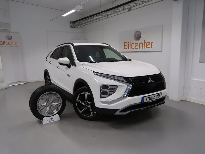 Bild 1 av Mitsubishi Eclipse Cross PHEV Plug-in Hybrid 2.4 4WD V-Däck ingår Kamera-Elstol-Keyle
