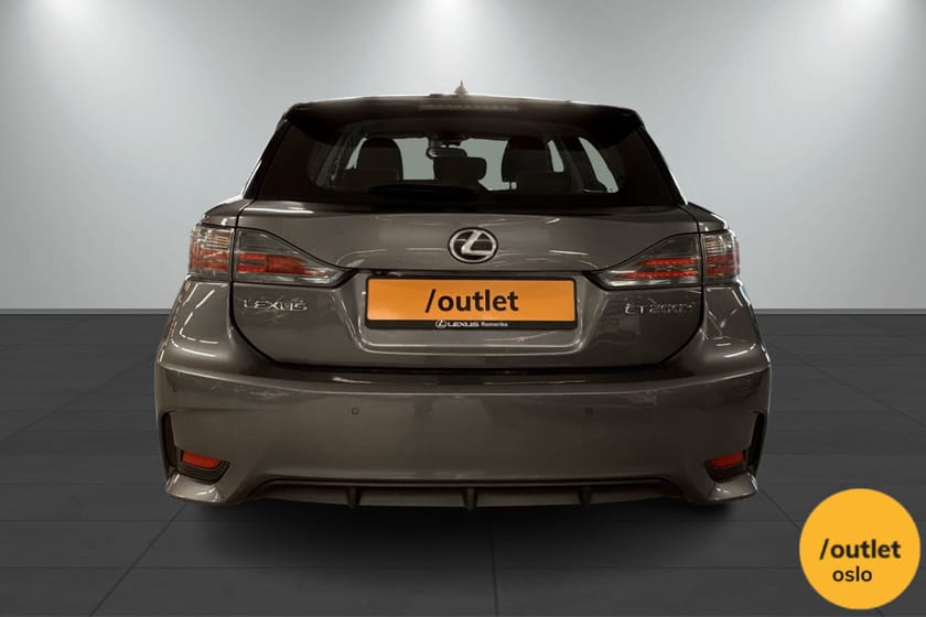 Bilde 4 av Lexus CT 200h 1,8 Bensin HYBRID 136 hk /Ryggekamera / Cruisekontroll