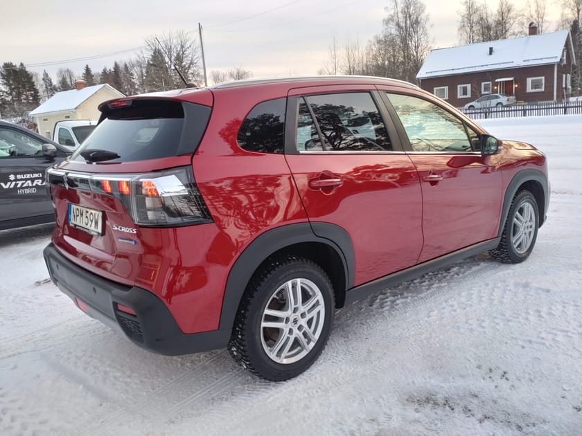 Bild 3 av Suzuki S-Cross HEV AllGrip V-hjul