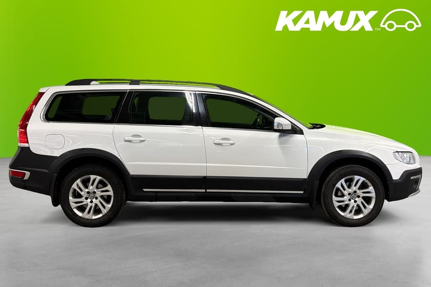 Bild 2 av Volvo XC70 D4 AWD Classic Momentum 181hk Värmare Drag Läder 1ägare