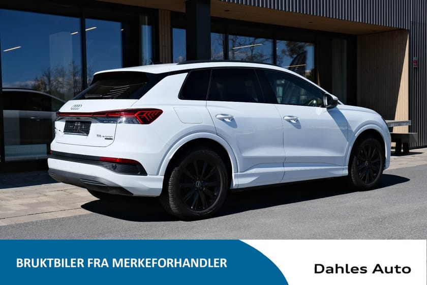 Bilde 4 av Audi Q4 55 e-tron quattro s line pl