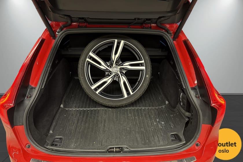 Bilde 5 av Volvo V90 T8 407HK R-DESIGN AWD AUT NAVI, 360 GRADERS KAMERA