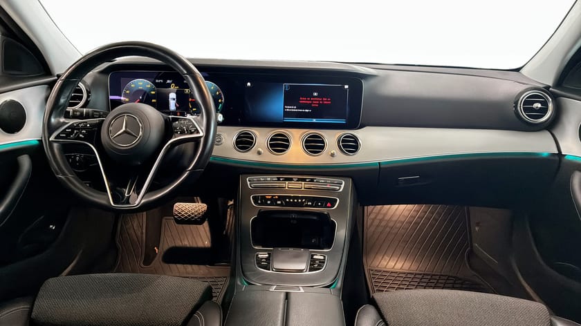 Bild 4 av Mercedes-Benz E 300 T de 4MATIC 300DE 306HK DRAG KAMERA NAVI