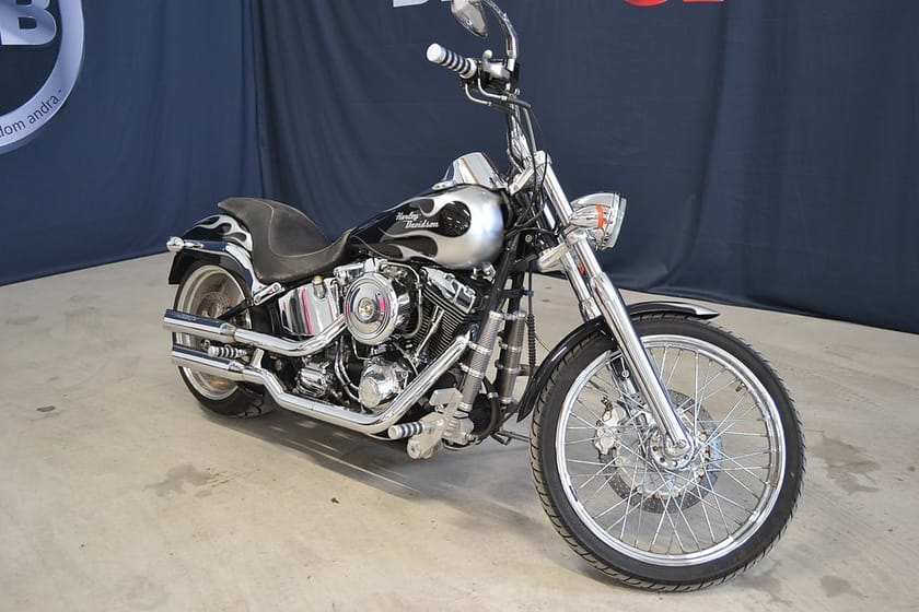 Bild 3 av Harley-Davidson Deuce 1.4 Twin Cam 88B ,2001 Custom made
