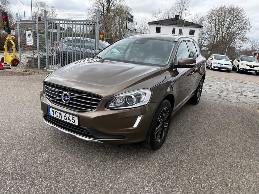 Bild 2 av Volvo XC60 D4 190HK AUTOMAT SUMMUM / VÄRMARE / 1 ÄGARE