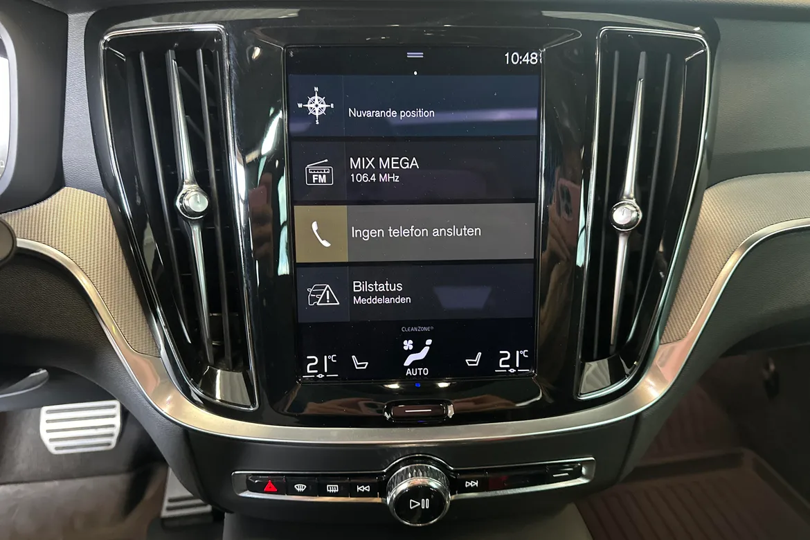 picture of a car