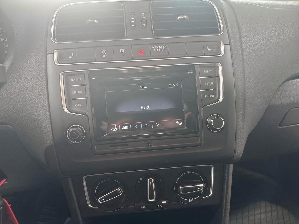 16 / 19