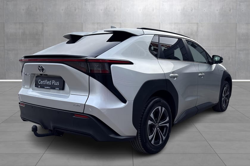 Bilde 5 av Toyota bZ4X AWD Active Tech